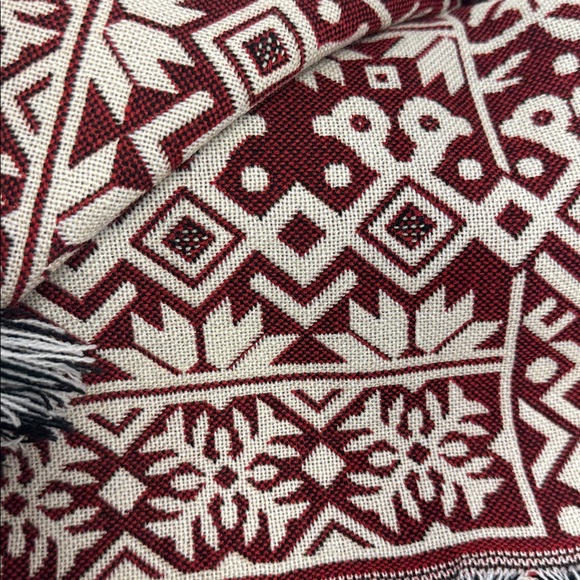 BLANKET SCARF Or Shawl From Mexico New! Size 78”x28” - Picture 3 of 3